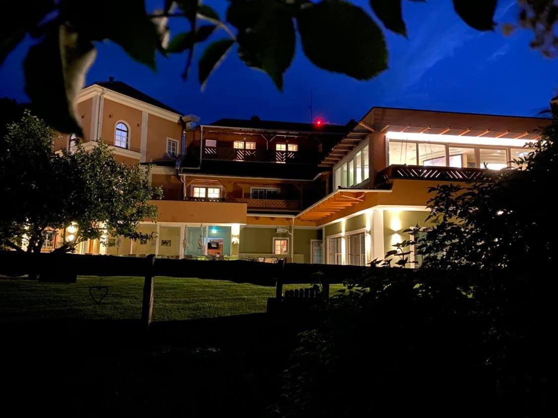 Landhotel Timmerer Möderbrugg Extérieur photo